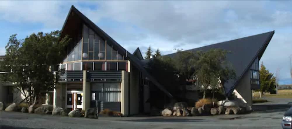 Fiordland Hotel Te Anau Exterior photo